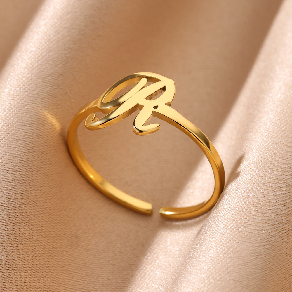 Anillos con letras iniciales p - Event Z reseña y precio