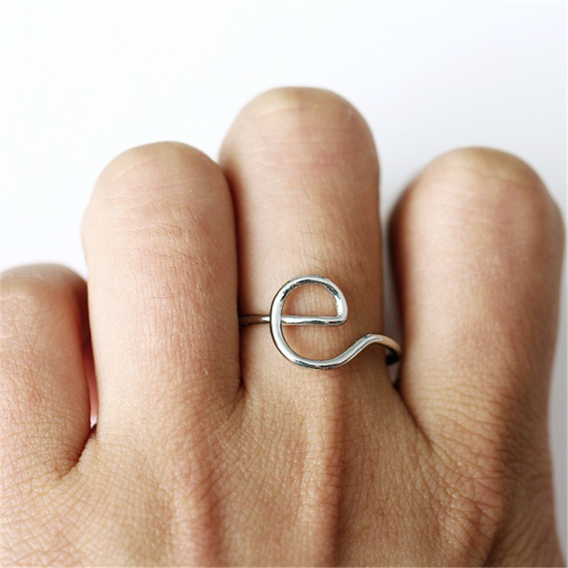 Anillo Unisex con 26 letras, s - Event Z reseña y precio